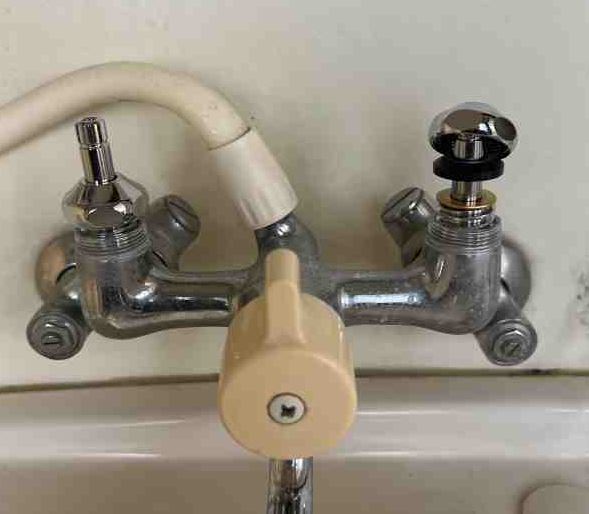 キッチン蛇口の修理を自分でする時は事前準備が重要