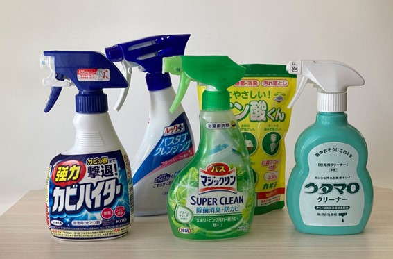 浴室ドアの掃除に使う洗剤