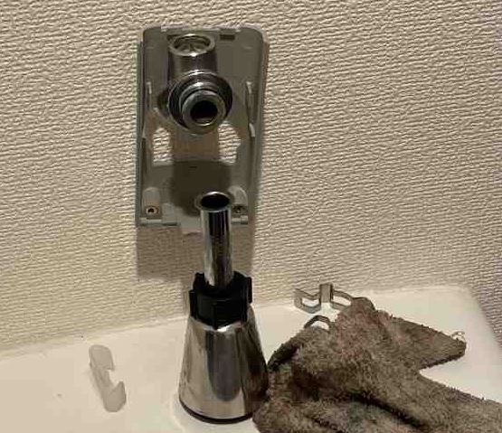 本体を引き抜く