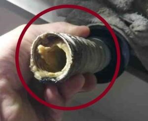 使用した時に排水口から臭いが上がって来ている場合の改善は？