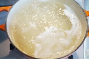 熱湯を流すのはNG!