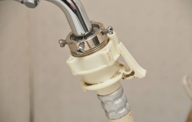 洗濯のホース外れ