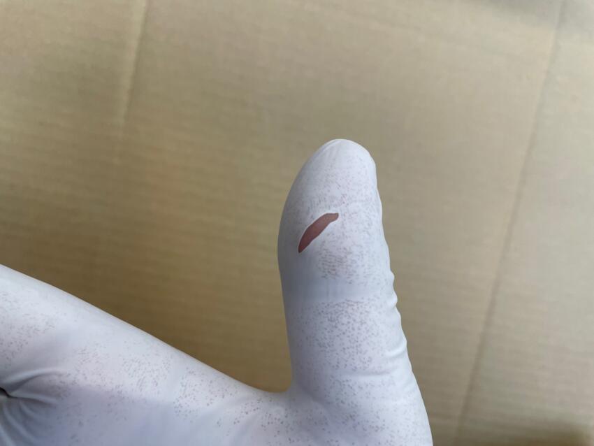 ねじ山で指を切った時の作業事例