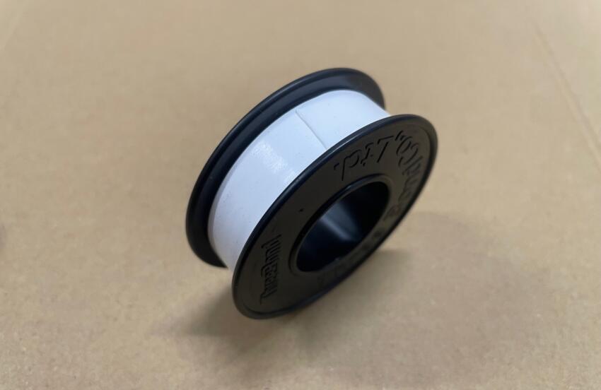 まずシールテープや工具を用意しよう