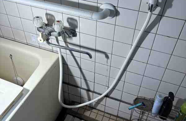 シャワーホースの劣化 ・水漏れ